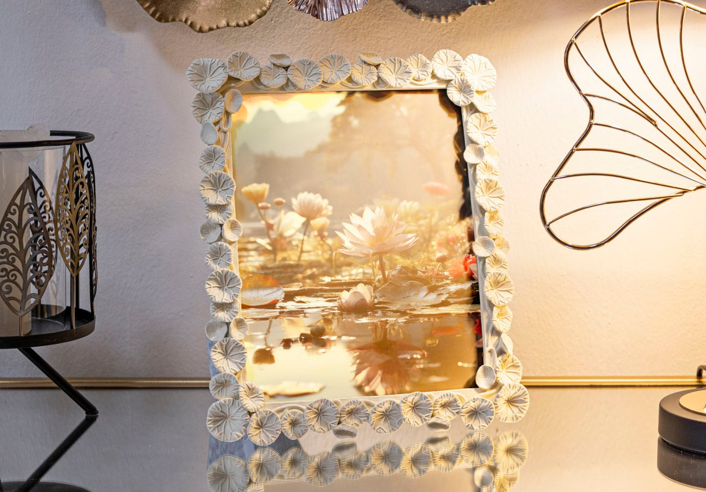 CORNICE LOTUS CM 25,8X2X31 (MISURA INTERNA CM 20X25)