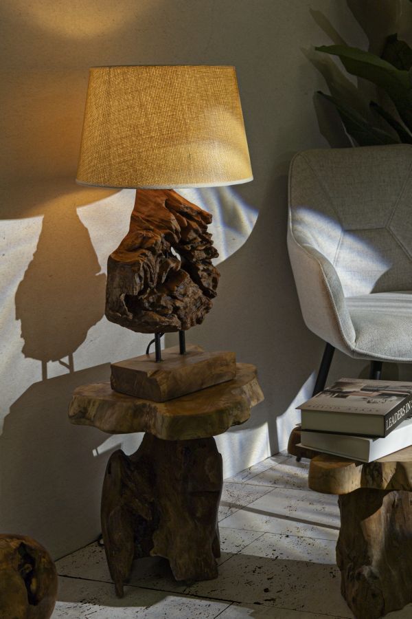 LAMPADA KEPALA IN TEAK RICICLATO CM 35X69 (PEZZI UNICI - NON RIP. IN SERIE)
