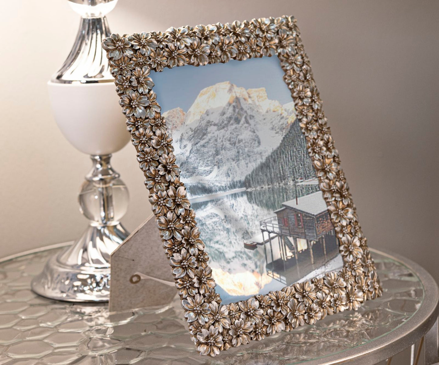 Cornice “Flowy” 20,7×1,6×26 cm (foto 15×20 cm) – design moderno