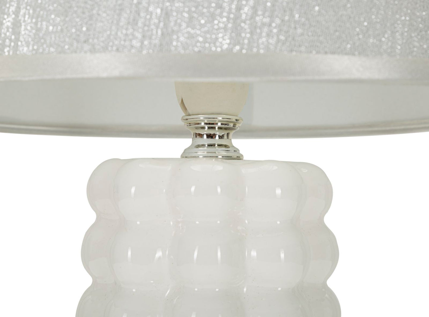 Lampada da Tavolo Lace Ø23 x H33 cm – Eleganza Romantica in Stile Classico