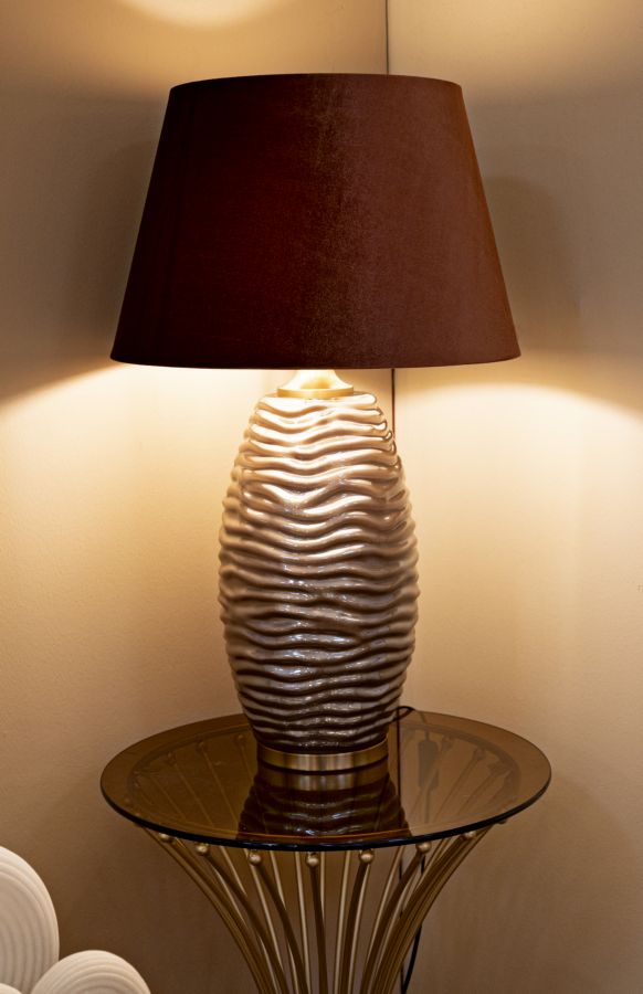 Lampada da tavolo “Praga – B” Ø 45,5 × 79 cm – design moderno con base vetro