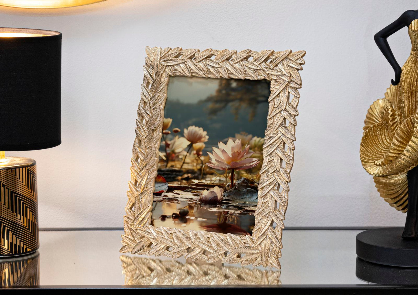 CORNICE SOLIS CM 21,8X1,8X27 (MISURA INTERNA CM 15X20)
