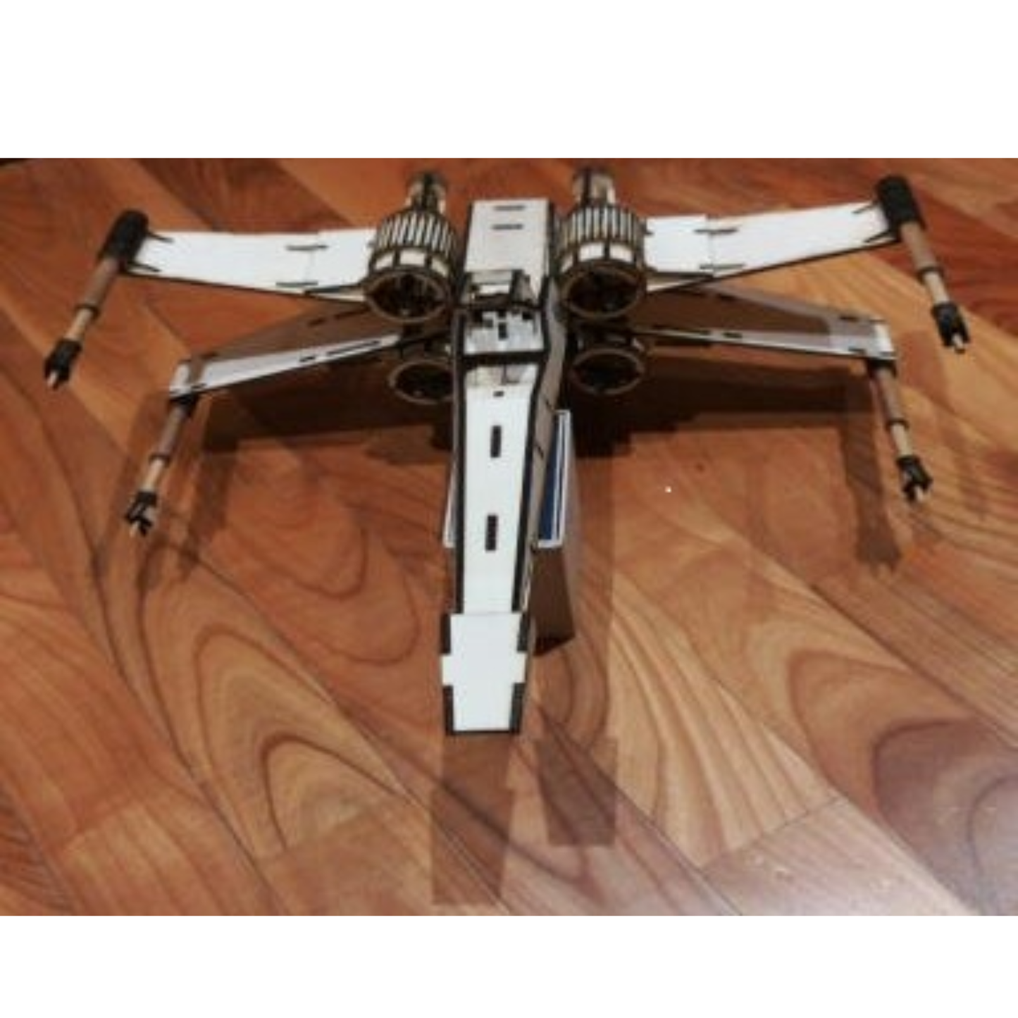 STAR WARS T-65 X-Wing Starfighter