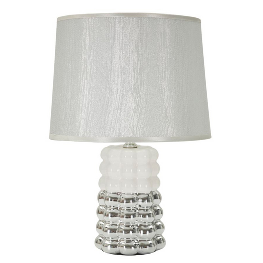 Lampada da Tavolo Lace Ø23 x H33 cm – Eleganza Romantica in Stile Classico