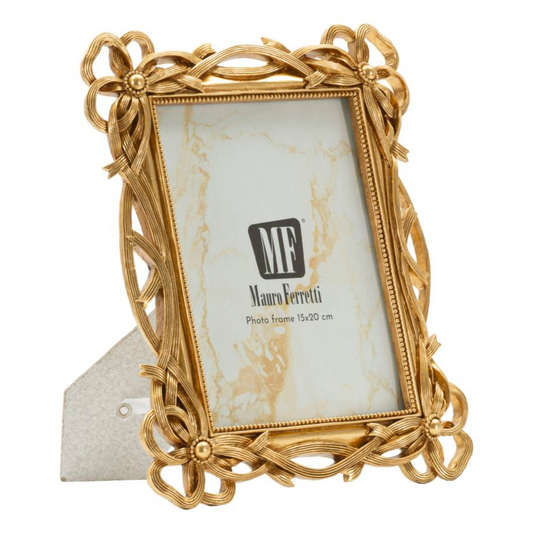 Cornice Knot 23,4x2,3x28,5 cm in stile contemporaneo