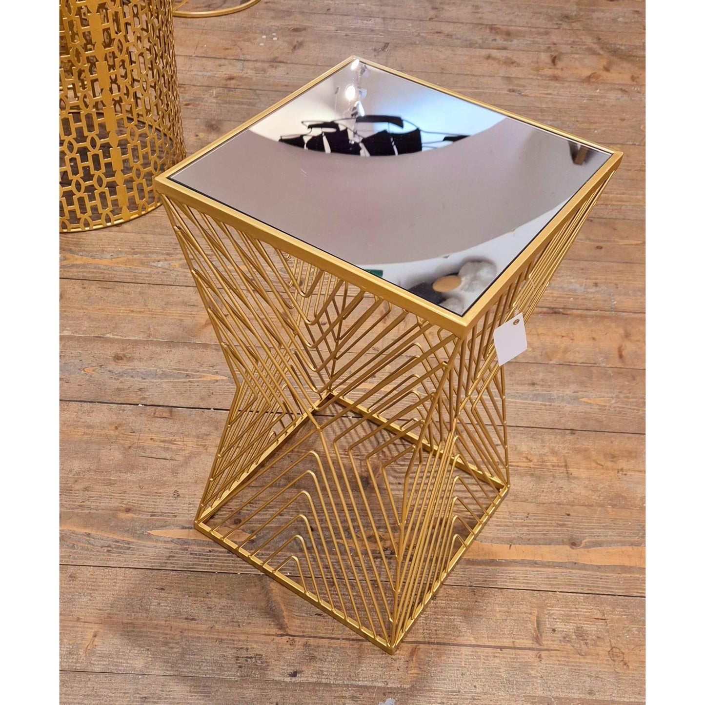 Tavolinetto little tower 30x30 x52H cm