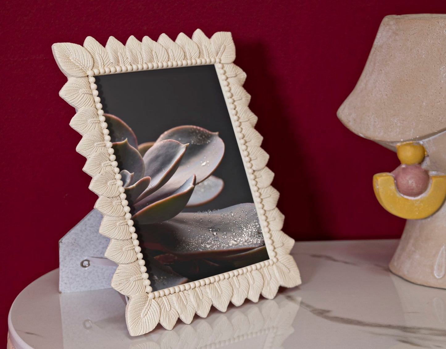 Cornice Light Leaf 21,3x26,5 cm in Resina – Interno 15x20 cm