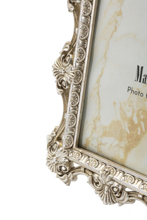 Cornice “Florence” 21,5 × 2 × 26,8 cm (foto 15 × 20 cm) – design barocco elegante