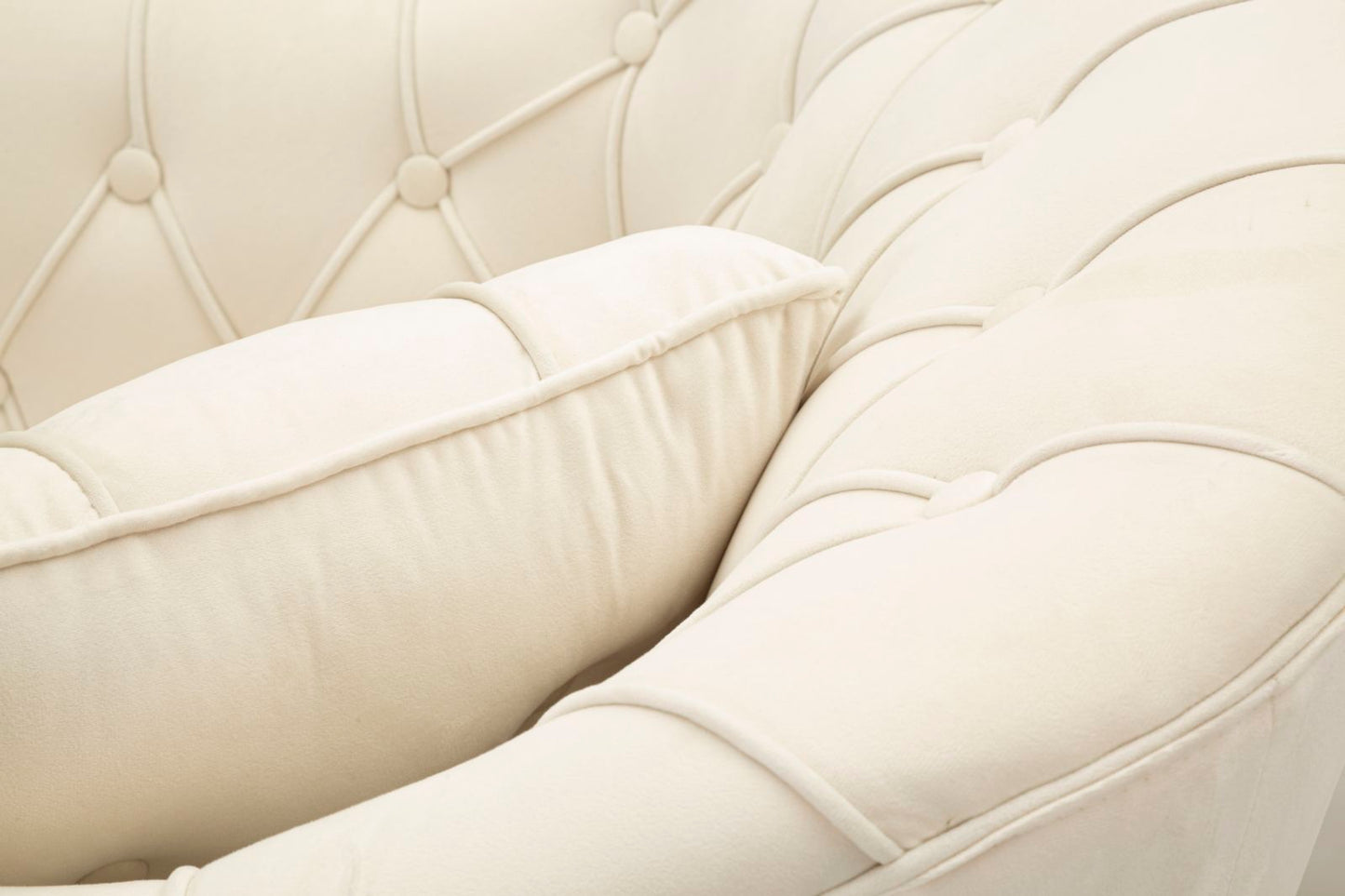 Poltrona Budapest Crema con Cuscino in Tessuto e Metallo H 91 cm