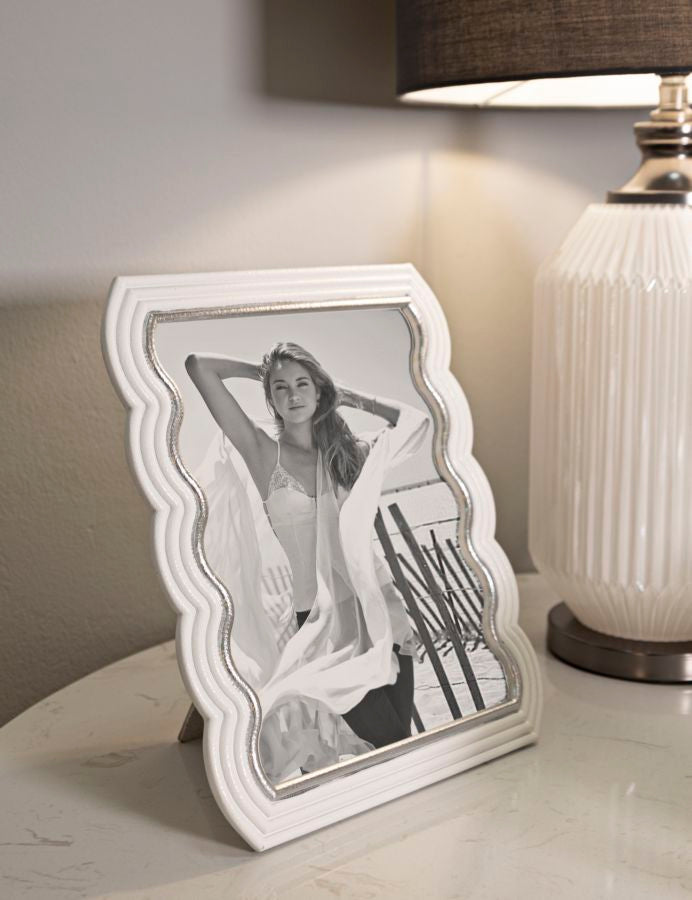 Cornice Curty 25,2x30,3 cm in Resina – Interno 20x25 cm